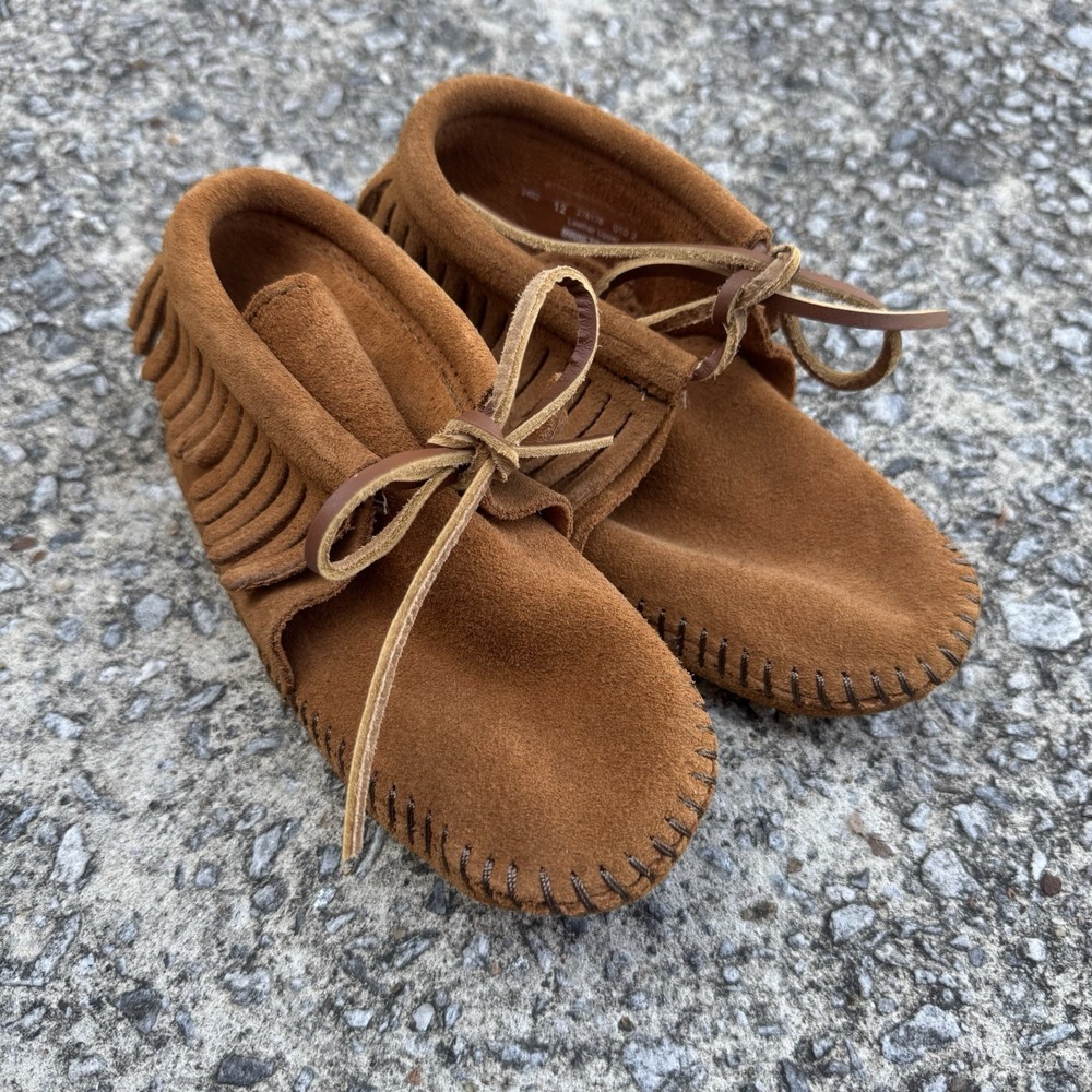 Minnetonka Classic Fringe Boots Kids Sz 12 Laces Soft Sole Brown Suede Leather